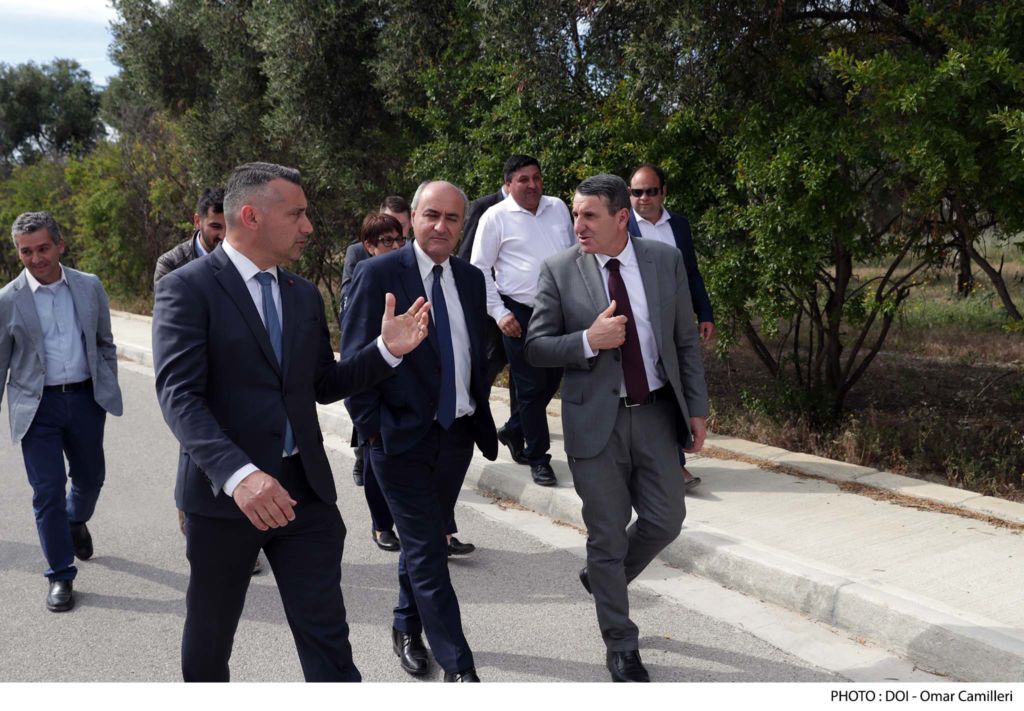 Centre: Environment Minister Jose' Herrera. Right: Parliamentary Secretary for Local Government and Communities Silvio Parnis