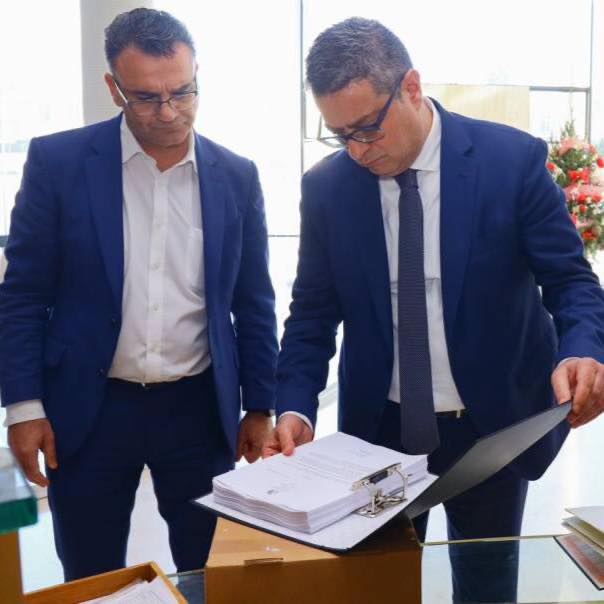 David Agius (left) said Maltese taxpayers have been made to pay Estonia thanks to the incompetence of their own government  