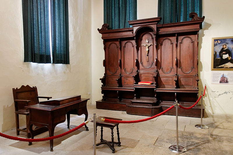 Tribunal room at the Inquisitor's Palace