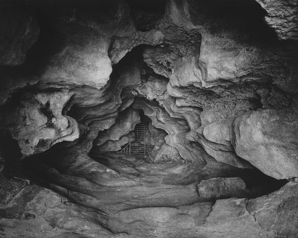 Alexandra Pace - The Cave (2021)