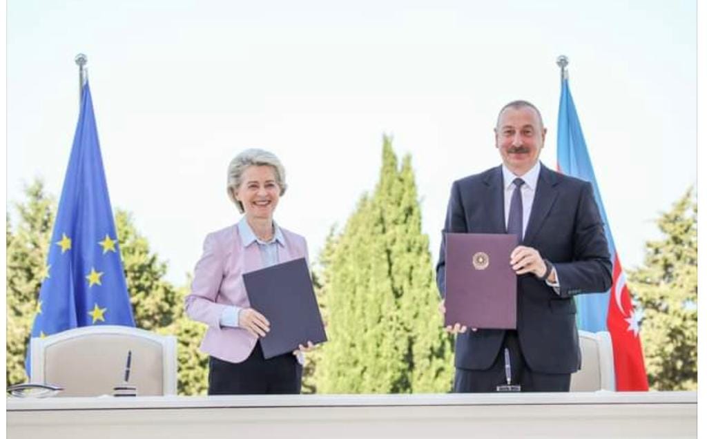 EC President Ursula von der Leyen signs a deal with Azeri President Ilham Aliyev