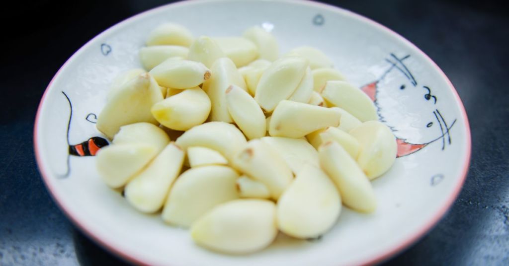 Garlic clove