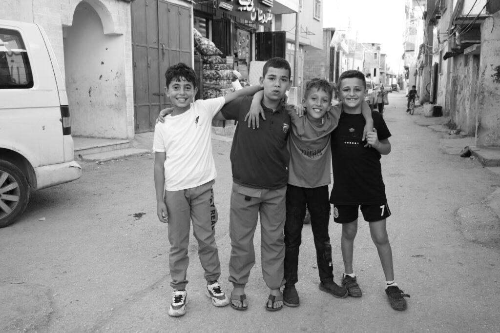 People of Al-Arroub 