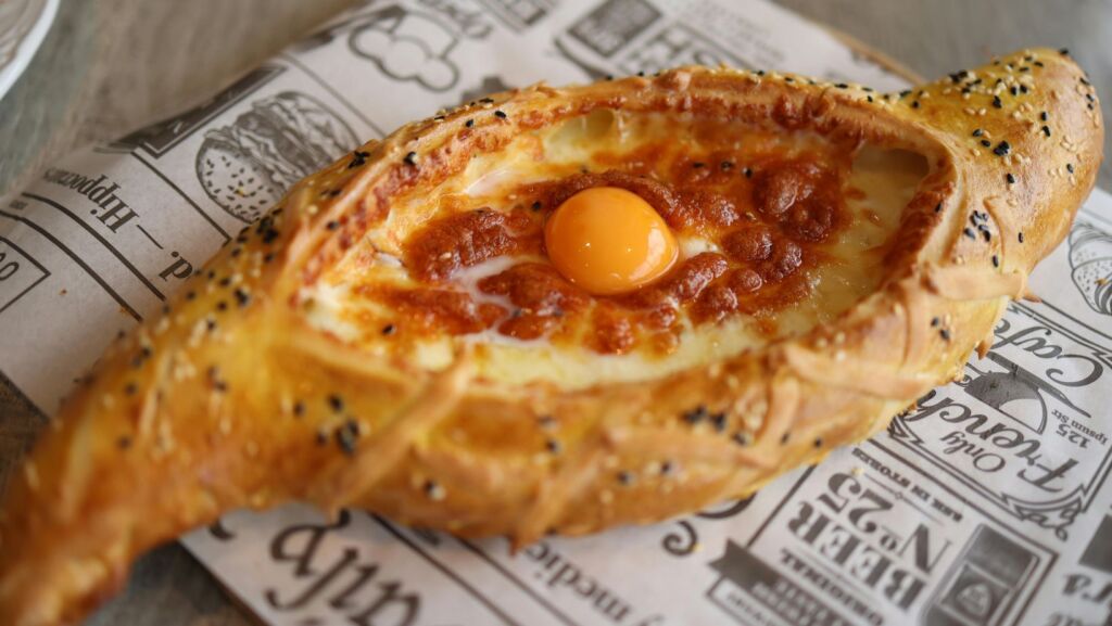 Khachapuri with egg